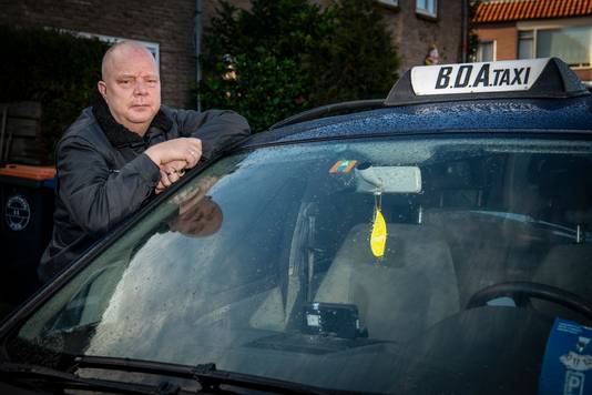 taxi-apeldoorn-2038000-media-krant-7